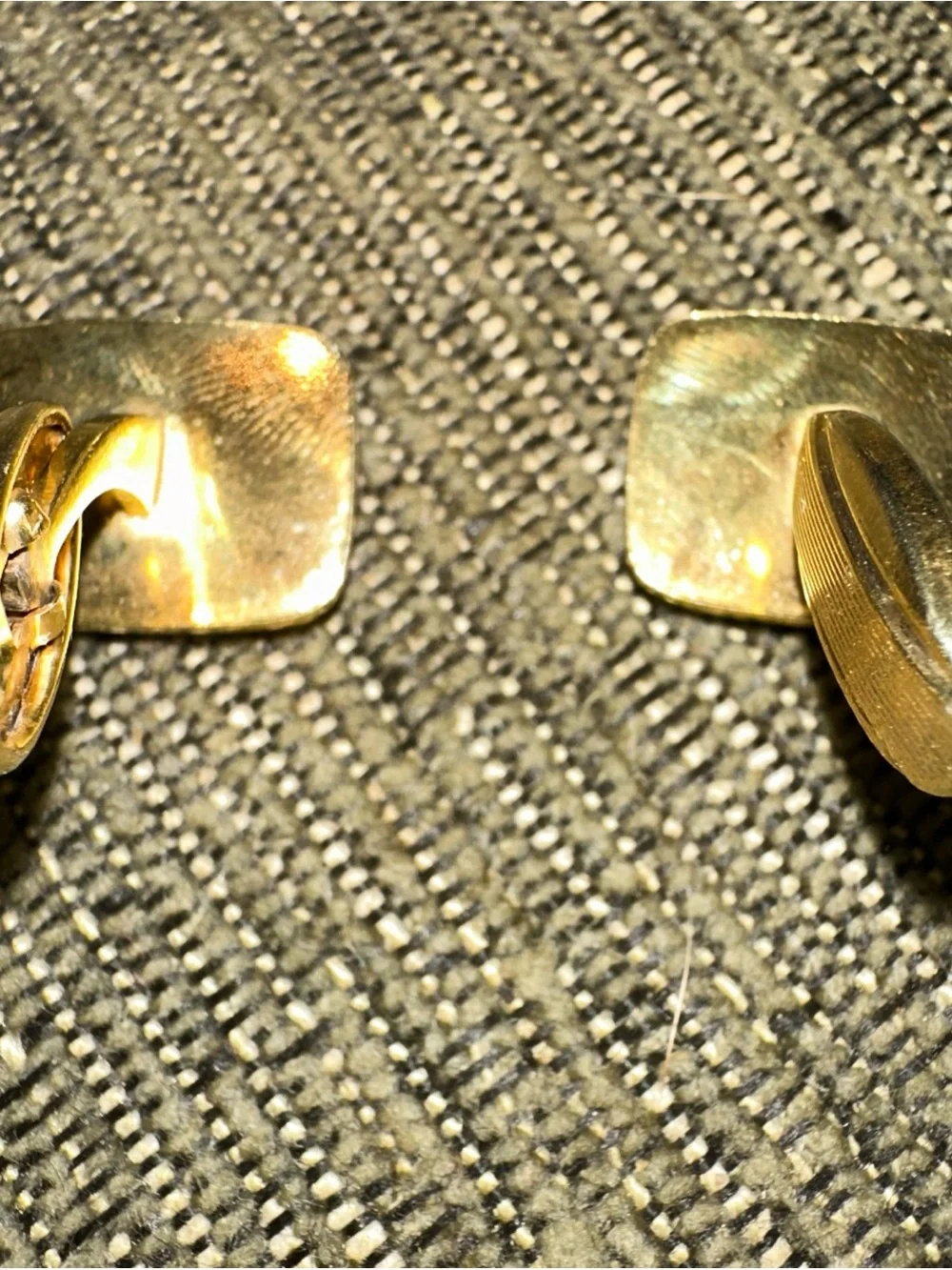 Vintage inlaid gold-toned rectangular cufflinks